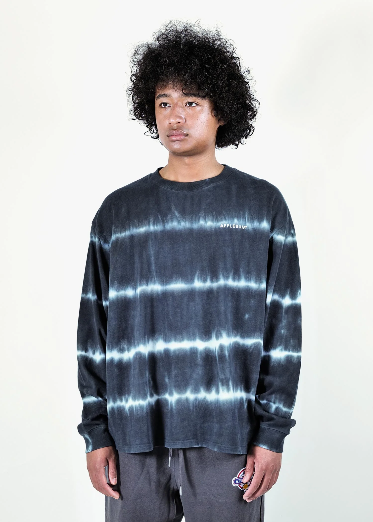 TiEDYE FREAK ハンドダイボーダー ロングスリーブTシャツ 着用スタイル