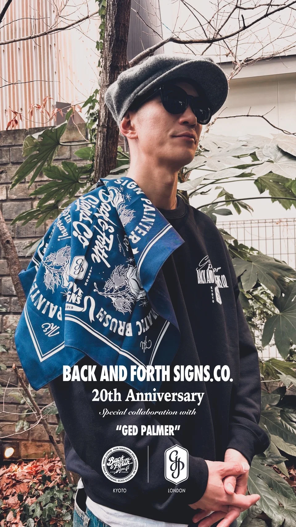 BACK AND FORTH SIGNS.CO. 20周年 Ged Palmer コラボ グラフィックTシャツ サインペインティング　ネイビー