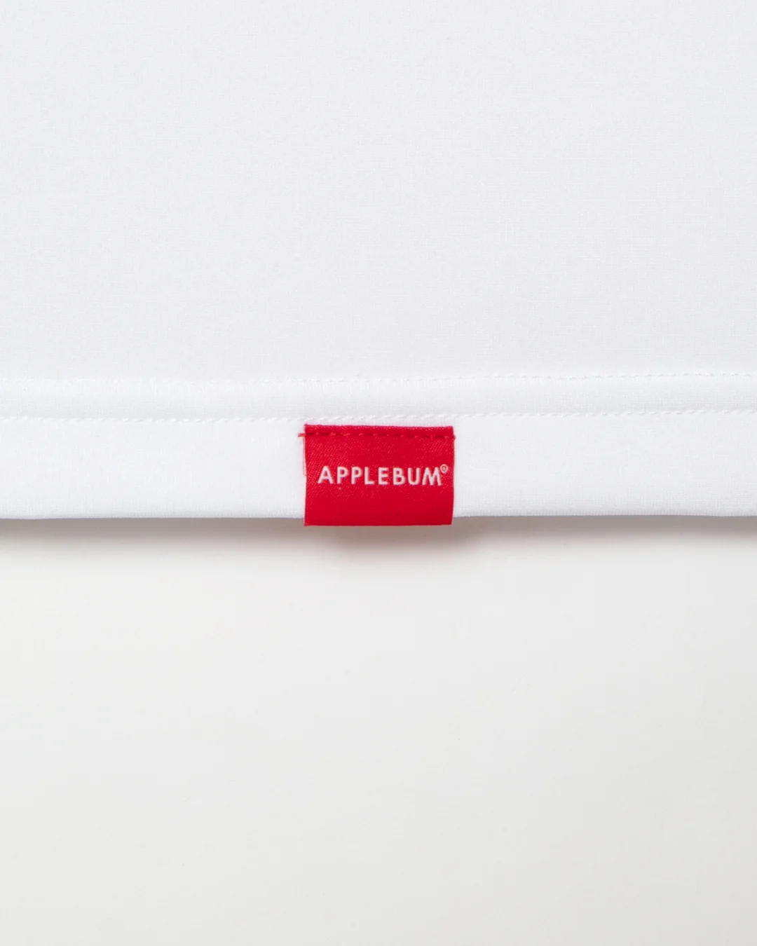 APPLEBUM ドライTシャツ 吸水速乾 UVカット スポーツTシャツ　ホワイト　タグ　拡大
