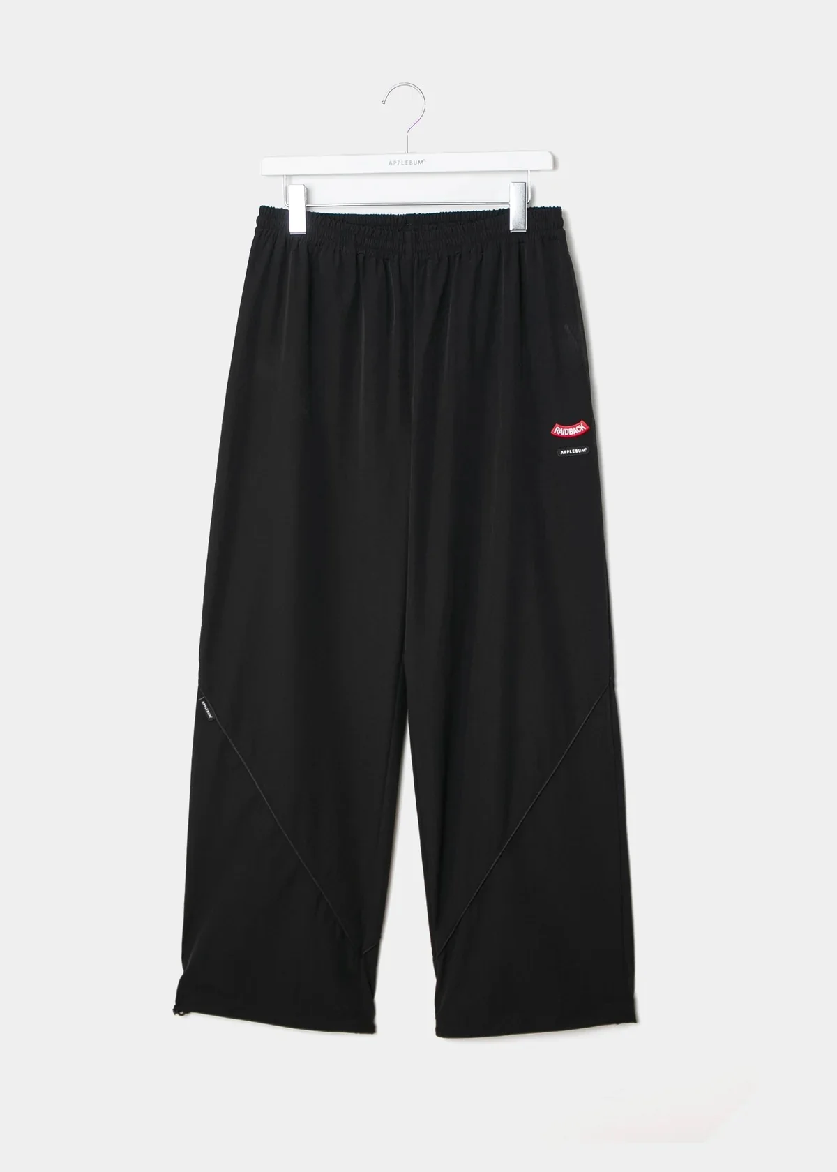 APPLEBUM raidback fabric ナイロンパンツ メンズ ワイドシルエット ミリタリー リフレクター セットアップ　ブラック　トレーニングパンツ　正面