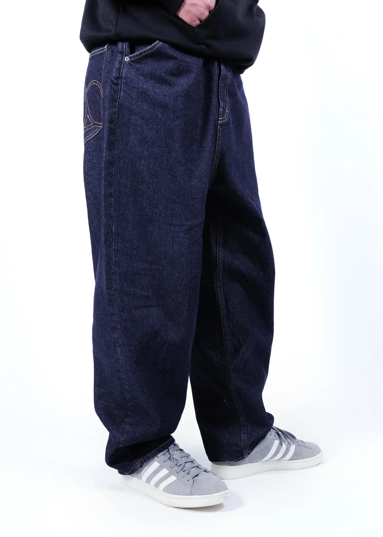 APPLEBUM Selena ワイドテーパード デニムパンツ メンズ 12oz ストレッチ ジーンズ インディゴ　横　着用イメージ