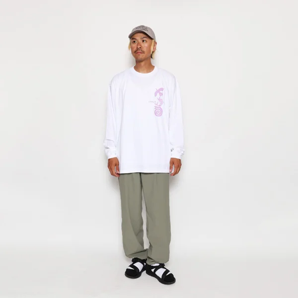 LUNKER KILLER MASATO MAEKAWA COEXISTENCE オーバーサイズ ロングスリーブTシャツ メンズ グラフィック ロンT　ホワイト　着用イメージ