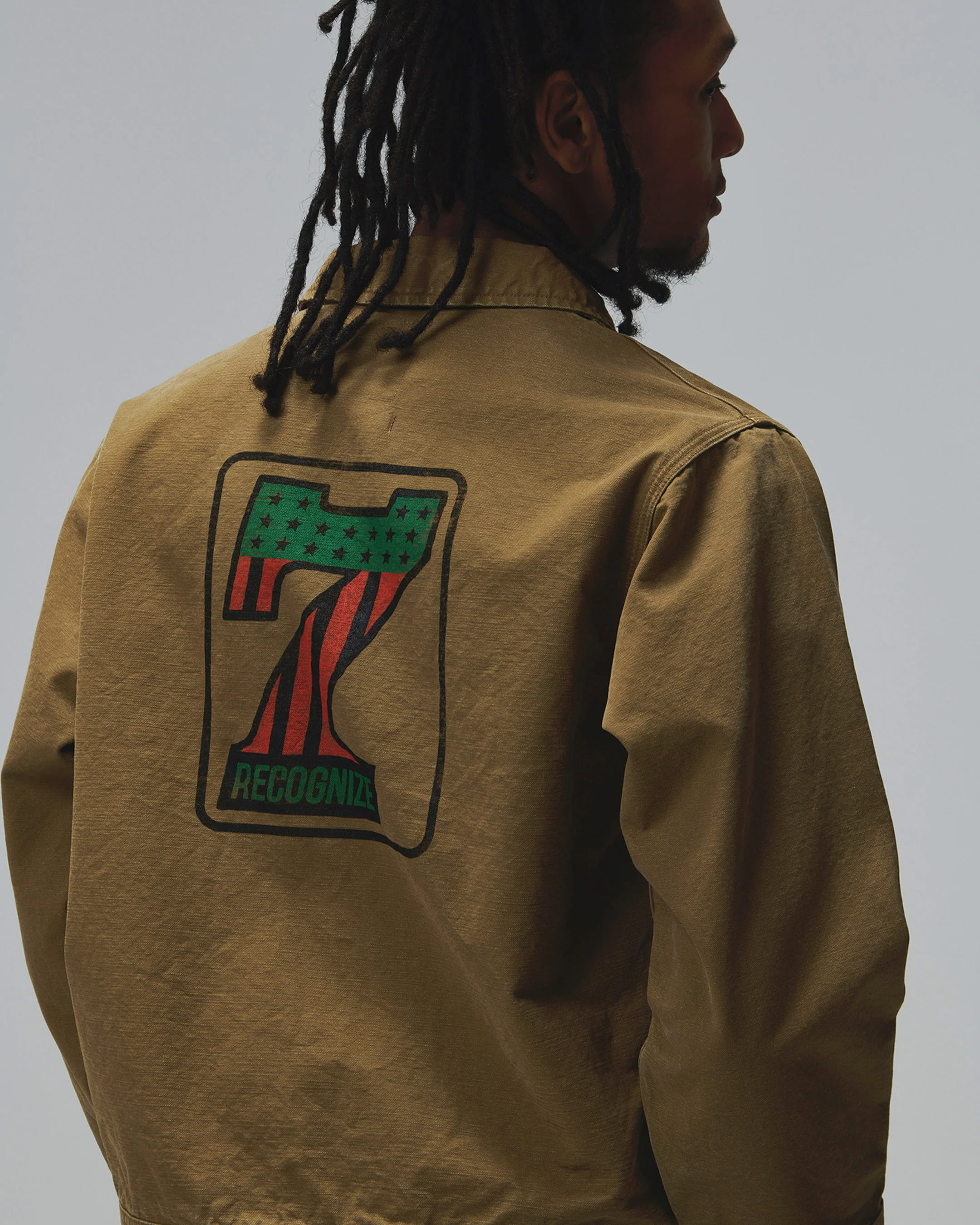 RECOGNIZE ( レコグナイズ ) / 7 Vinyl Duck Jacket ( 7 ヴァイナリー ダック ジャケット ) / KHAKI ( カーキー )