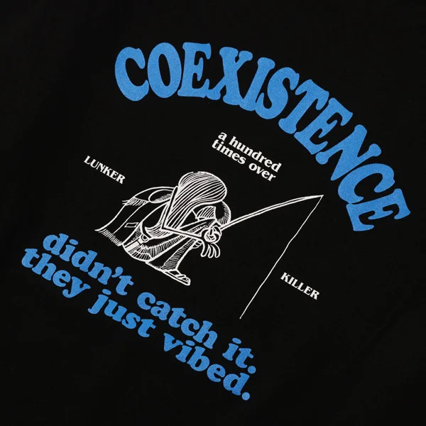 LUNKER KILLER MASATO MAEKAWA COEXISTENCE オーバーサイズ ロングスリーブTシャツ メンズ グラフィック ロンT　背中のグラフィックデザイン拡大画像
