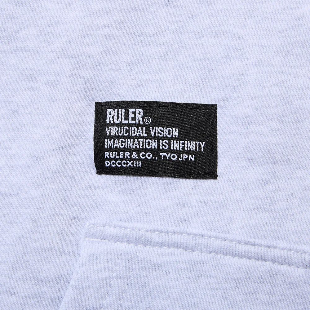 RULER スウェットフーディー フロント I.D.タグ　