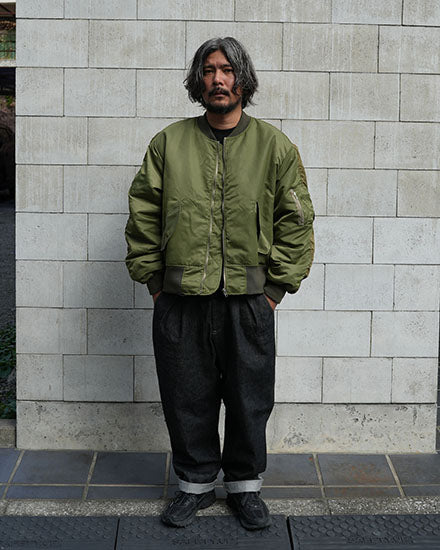 FAKIE STANCE BICOLOR MA-1 バイカラーMA-1　カーキ　着用イメージ　正面　全身